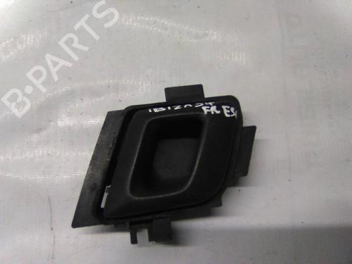 Used Front left interior door handle Front left interior door handle SEAT IBIZA II (6K1) 1.4 i (60 hp) 19834629 19834629