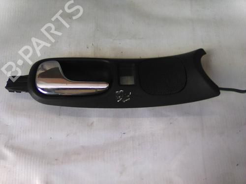 Used Front left interior door handle Front left interior door handle AUDI A4 B5 (8D2) 1.9 TDI (90 hp) 19834819 19834819