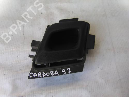Used Rear right interior door handle Rear right interior door handle SEAT CORDOBA (6K1, 6K2) 1.4 i (60 hp) 19835150 19835150