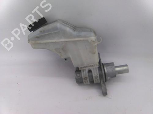 Used Brake master cylinder Brake master cylinder OPEL ADAM (M13) 1.0 (115 hp) 19835732 19835732