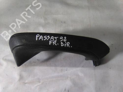 Used Front right interior door handle Front right interior door handle VW PASSAT B2 Saloon (32B) 1.6 TD (70 hp) 19835774 19835774