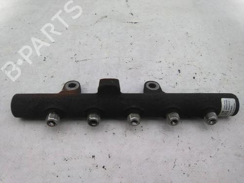 Used Injection rail Injection rail RENAULT CLIO III Grandtour (KR0/1_) 1.5 dCi (KR1C, KR1N) (103 hp) 19837355 19837355