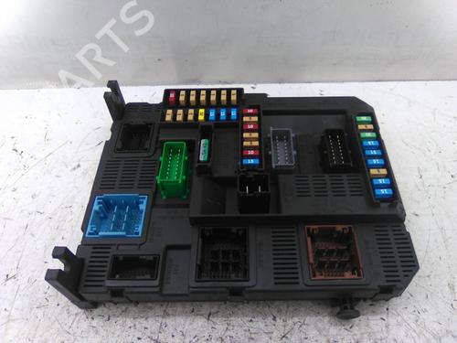 Used Fuse box Fuse box PEUGEOT 208 I (CA_, CC_) 1.2 THP 110 (110 hp) 19837431 19837431