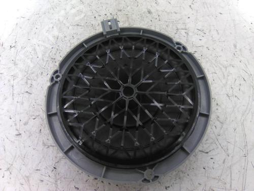Used Speaker Speaker PEUGEOT 208 I (CA_, CC_) 1.2 THP 110 (110 hp) 19837416 19837416