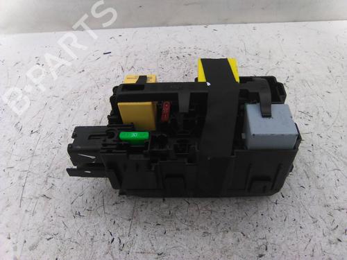 Used Fuse box Fuse box PEUGEOT 208 I (CA_, CC_) 1.2 THP 110 (110 hp) 19837441 19837441