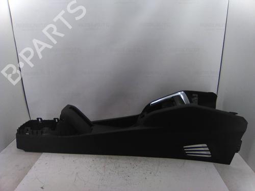 Used Middle console Middle console PEUGEOT 208 I (CA_, CC_) 1.2 THP 110 (110 hp) 19837471 19837471