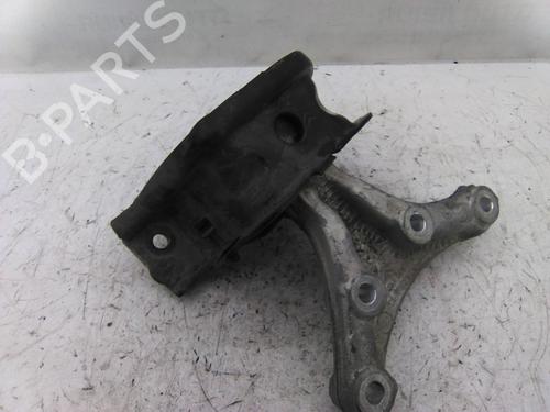 Used Engine mount Engine mount PEUGEOT 208 I (CA_, CC_) 1.2 THP 110 (110 hp) 19837507 19837507