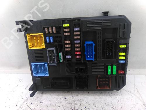 Used Fuse box Fuse box CITROËN C3 III (SX) 1.6 BlueHDi 100 (99 hp) 19837793 19837793