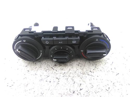Used Climate control Climate control 19837804 19837804