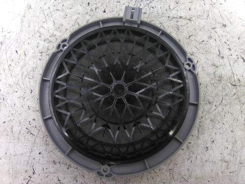 speakers-citroen-c3-c3-origin-iii-sx-16-bluehdi-100-980932028000-2016-19837812 main image