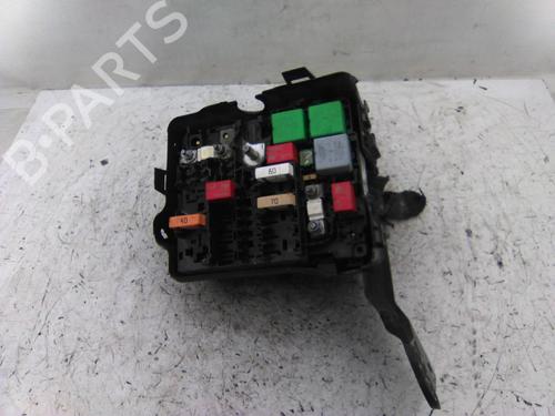 Used Fuse box Fuse box CITROËN C3 III (SX) 1.6 BlueHDi 100 (99 hp) 19837825 19837825