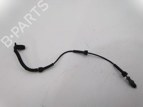 Used Electronic module Electronic module RENAULT MASTER II Bus (JD) 2.5 dCi (JD01, JD0Y, JD11, JD1W, JD1Y) (146 hp) 19837919 19837919