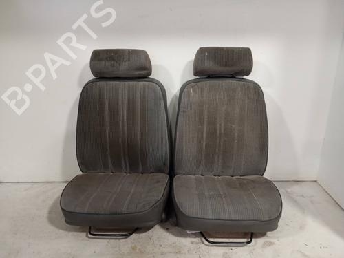 Sæde sæt Sæde sæt PEUGEOT 205 Hatchback Van 1.1 (49 hp) 27571903 27571903