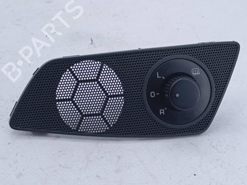 Used Switch Switch SKODA OCTAVIA II Combi (1Z5) 1.9 TDI (105 hp) 28705963 28705963