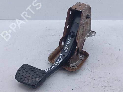 Used Break pedal Break pedal SKODA OCTAVIA II Combi (1Z5) 1.9 TDI (105 hp) 28705973 28705973