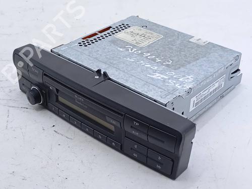 Used Radio Radio 28425684 28425684