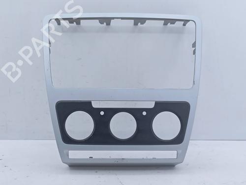Used Climate control Climate control 28194347 28194347