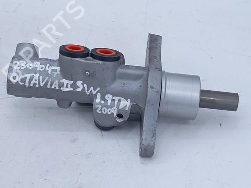 Used Brake master cylinder Brake master cylinder 28705991 28705991