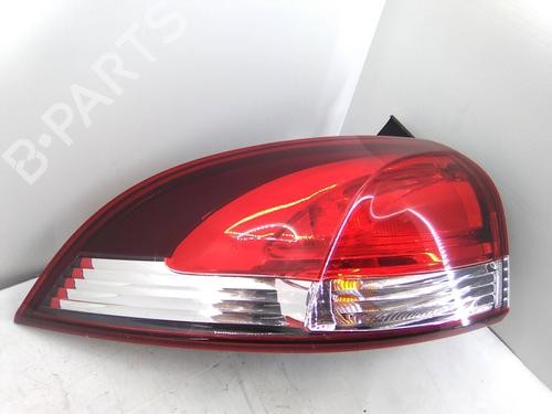 Farolim esquerdo Farolim esquerdo RENAULT CLIO IV (BH_) 1.5 dCi 75 (75 hp) 22938221 22938221