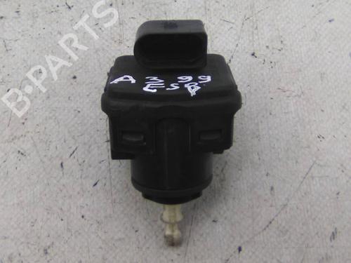 Used Headlight adjuster motor Headlight adjuster motor AUDI A3 (8L1) 1.9 TDI (110 hp) 19838727 19838727