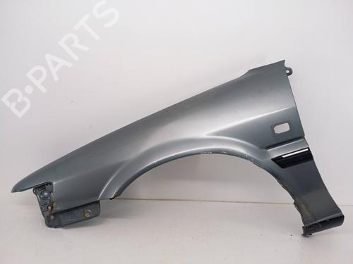Guarda-lamas esquerdo Guarda-lamas esquerdo TOYOTA COROLLA Station Wagon (_E9_) 1.3 (EE90_, EE90R) (81 hp) 34227788 34227788