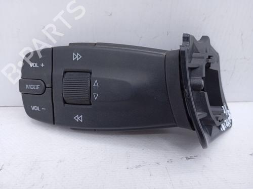 steering-wheel-controls-seat-ibiza-iv-6j5-6p1-2008-2009-2010-2011-2012-2013-2014-2015-2016-2017-29514767 main image
