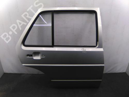 Used Right rear door Right rear door 26533930 26533930