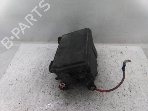 Used Fuse box Fuse box 19838996 19838996