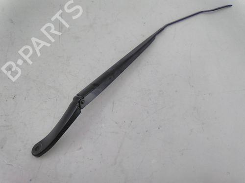Used Front windshield wiper arm Front windshield wiper arm 19839254 19839254