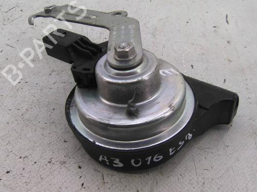 Used Horn Horn AUDI A3 (8V1, 8VK) 2.0 TDI (150 hp) 22946338 22946338