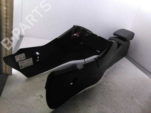 Consola central Consola central AUDI A3 (8V1, 8VK) 2.0 TDI (150 hp) 22938467 22938467