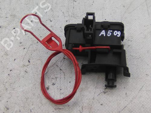 Used Fuel door actuator Fuel door actuator 19839351 19839351