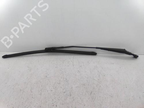 Used Front windshield wiper arm Front windshield wiper arm 19839556 19839556