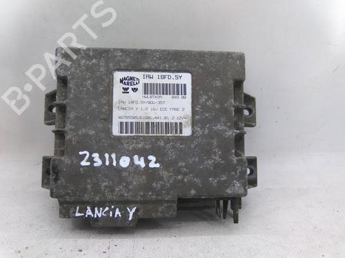 Used Engine control unit (ECU) Engine control unit (ECU) LANCIA Y (840_) 1.2 (840AA, 840AF1A) (60 hp) 26533934 26533934