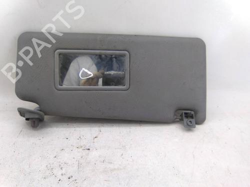 Used Right sun visor Right sun visor 26133232 26133232