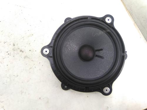 Used Speaker Speaker RENAULT MEGANE IV Hatchback (B9A/M/N_) 1.5 dCi 90 (B9A1) (90 hp) 22938601 22938601