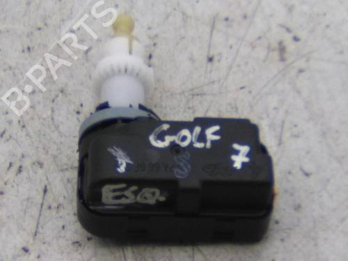 Used Headlight adjuster motor Headlight adjuster motor VW GOLF VII (5G1, BQ1, BE1, BE2) 1.6 TDI (105 hp) 22946355 22946355
