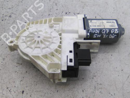 Used Right rear window motor Right rear window motor AUDI Q7 (4LB) 3.0 TDI quattro (233 hp) 19840129 19840129