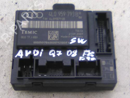 Used Electronic module Electronic module AUDI Q7 (4LB) 3.0 TDI quattro (233 hp) 19840182 19840182