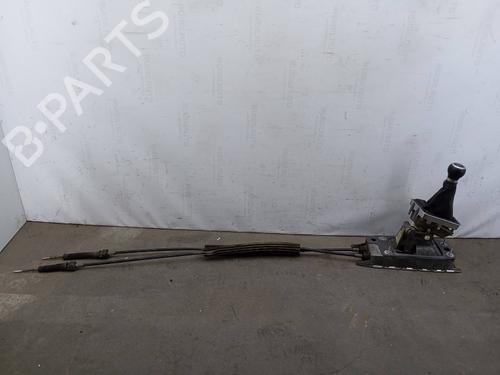 Palanca de cambios Palanca de cambios VW TIGUAN VAN (5N_) 2.0 TDI 4motion (5N1, 5N2) (140 hp) 36225393 36225393
