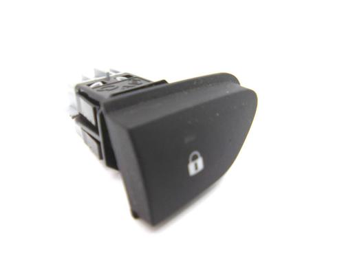 Used Switch Switch RENAULT CLIO IV (BH_) 1.5 dCi (BHMW) (86 hp) 20490290 20490290