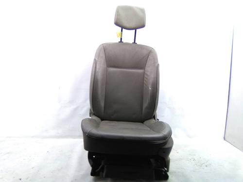 Used Left front seat Left front seat RENAULT CLIO III Grandtour (KR0/1_) 1.5 dCi (KR0F) (86 hp) 22938780 22938780