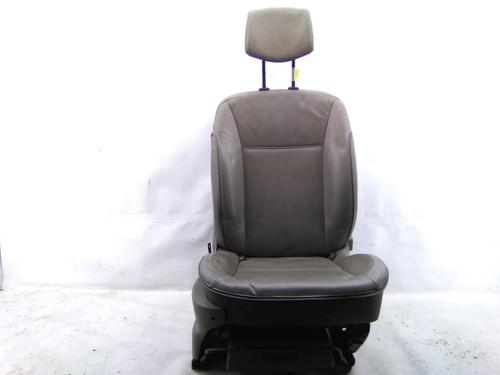 Used Right front seat Right front seat RENAULT CLIO III Grandtour (KR0/1_) 1.5 dCi (KR0F) (86 hp) 22938781 22938781