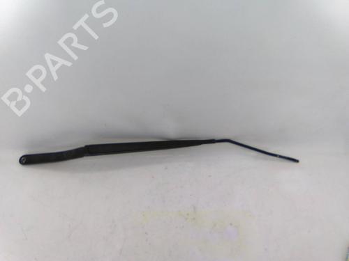 Used Front windshield wiper arm Front windshield wiper arm 20490293 20490293