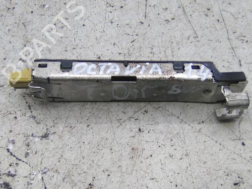Used Electronic module Electronic module SKODA OCTAVIA III Combi (5E5, 5E6) 1.6 TDI (90 hp) 22436631 22436631