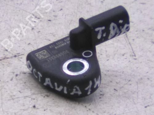 Used Electronic module Electronic module SKODA OCTAVIA III Combi (5E5, 5E6) 1.6 TDI (90 hp) 22435741 22435741