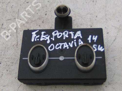 Used Electronic module Electronic module SKODA OCTAVIA III Combi (5E5, 5E6) 1.6 TDI (90 hp) 22435742 22435742