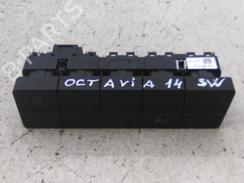 Used Switch Switch SKODA OCTAVIA III Combi (5E5, 5E6) 1.6 TDI (90 hp) 22436632 22436632