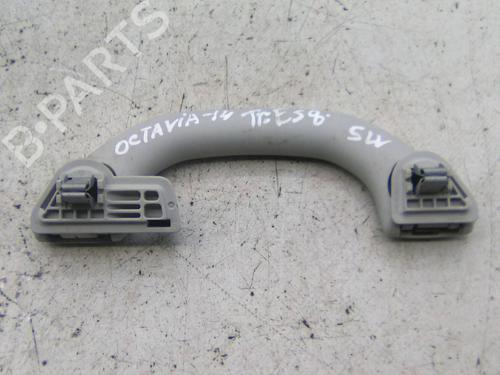 Used Interior roof handle Interior roof handle SKODA OCTAVIA III Combi (5E5, 5E6) 1.6 TDI (90 hp) 22435748 22435748