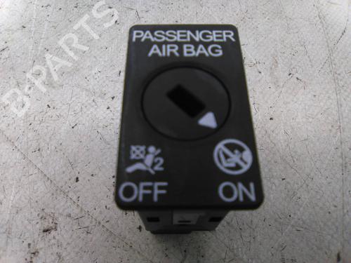 Used Switch Switch SKODA FABIA IV (PJ3) 1.0 TSI (95 hp) 36225539 36225539